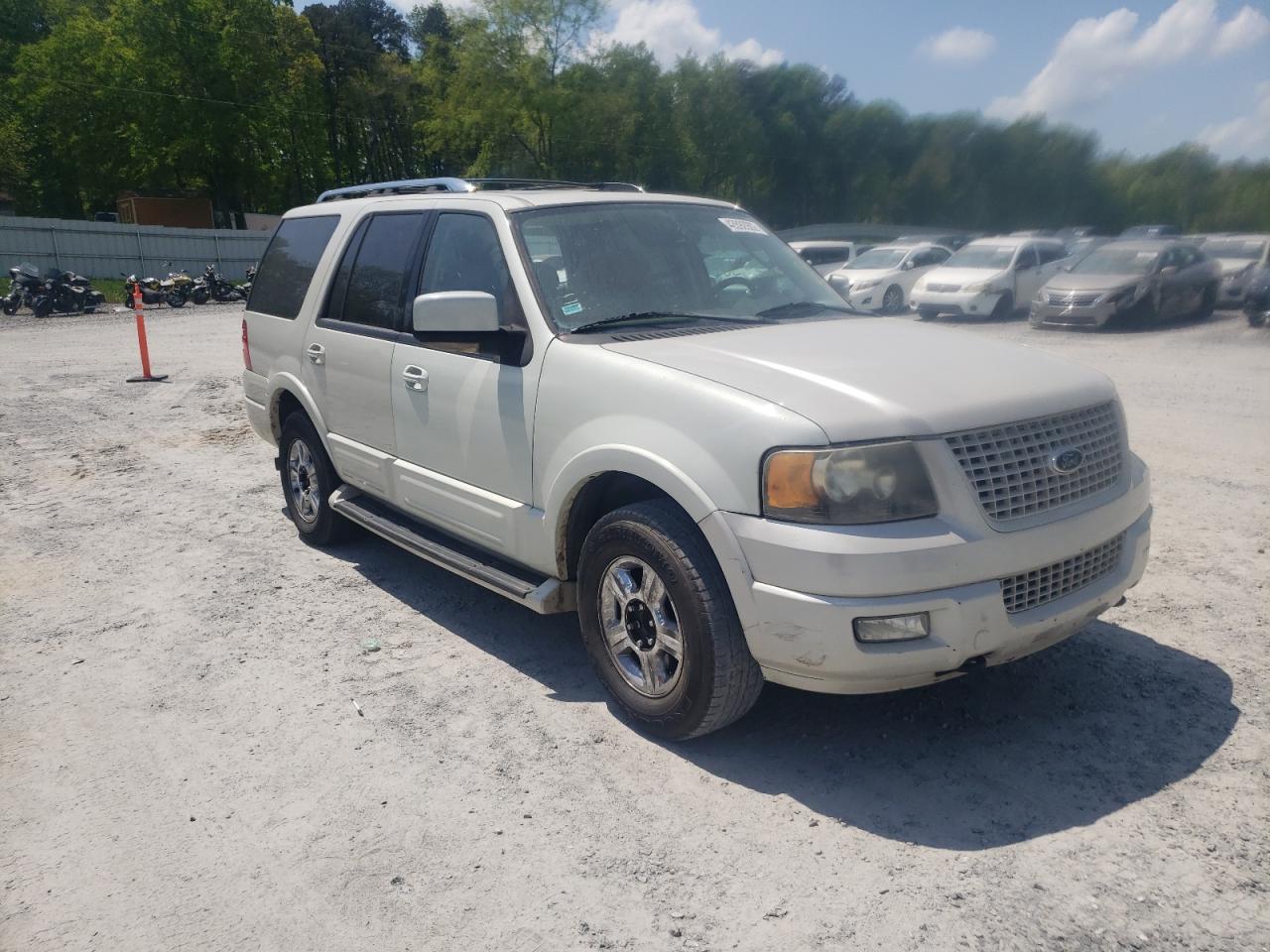 FORD EXPEDITION 2005 with VIN 1FMFU20595LA80552 - Photo from auction