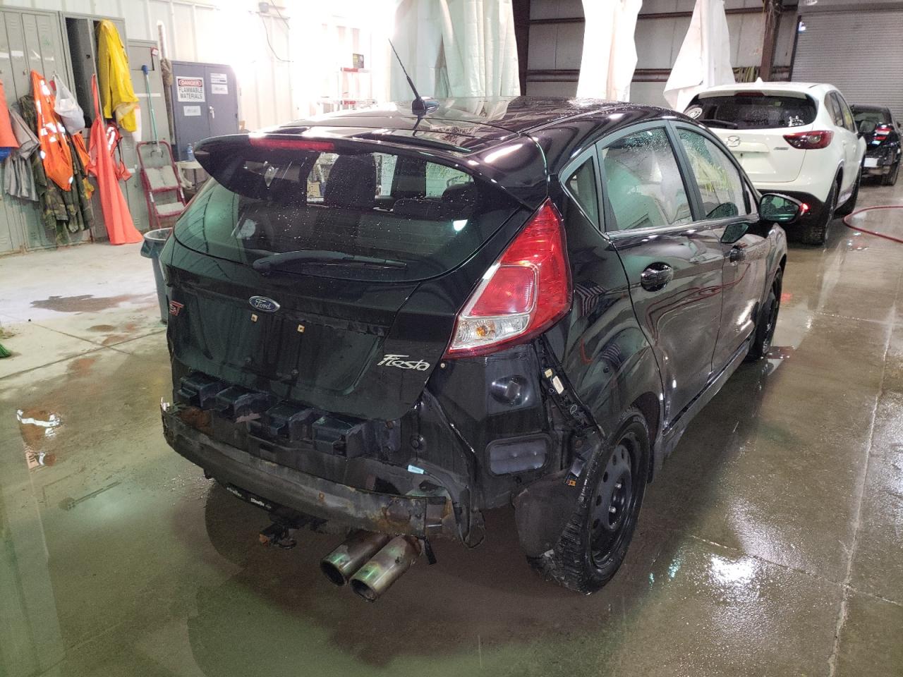 Photo 4 from auction – 2017 FORD FIESTA ST with VIN 3FADP4GX9HM146208