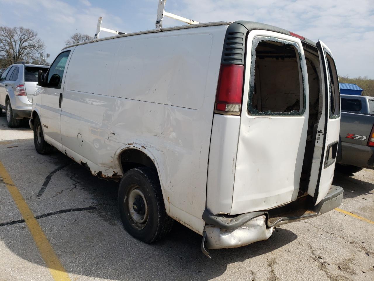 Photo 3 from auction – 1997 CHEVROLET EXPRESS G2 with VIN 1GCFG25R0V1031937