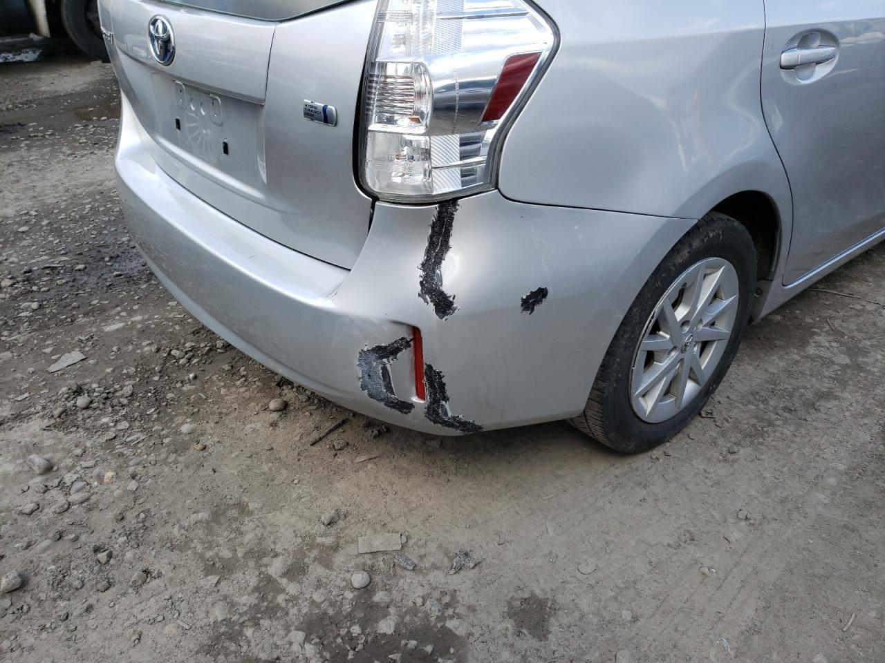 Photo 9 from auction – 2012 TOYOTA PRIUS V with VIN JTDZN3EU1C3178282