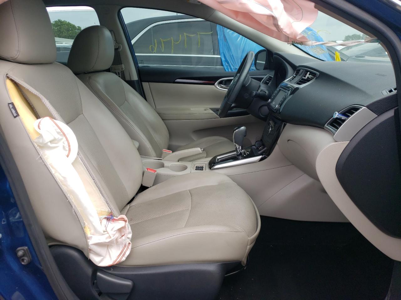 Photo 5 from auction – 2016 NISSAN SENTRA S with VIN 3N1AB7AP0GY228652