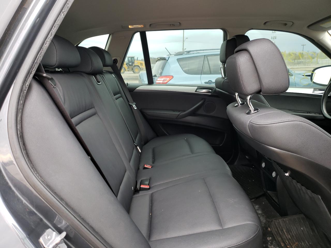 Photo 6 from auction – 2013 BMW X5 XDRIVE3 with VIN 5UXZV4C51D0E00020
