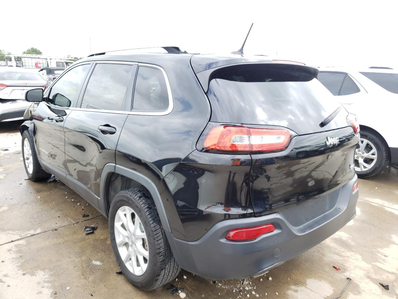Photo 3 from auction – 2015 JEEP CHEROKEE L with VIN 1C4PJLCB1FW607721