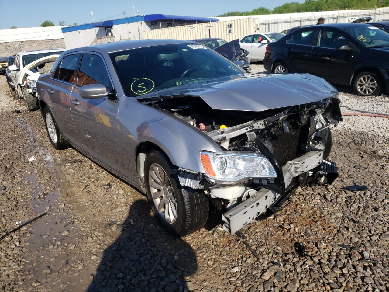 CHRYSLER 300 2014 with VIN 2C3CCAAG6EH288703 - Photo from auction