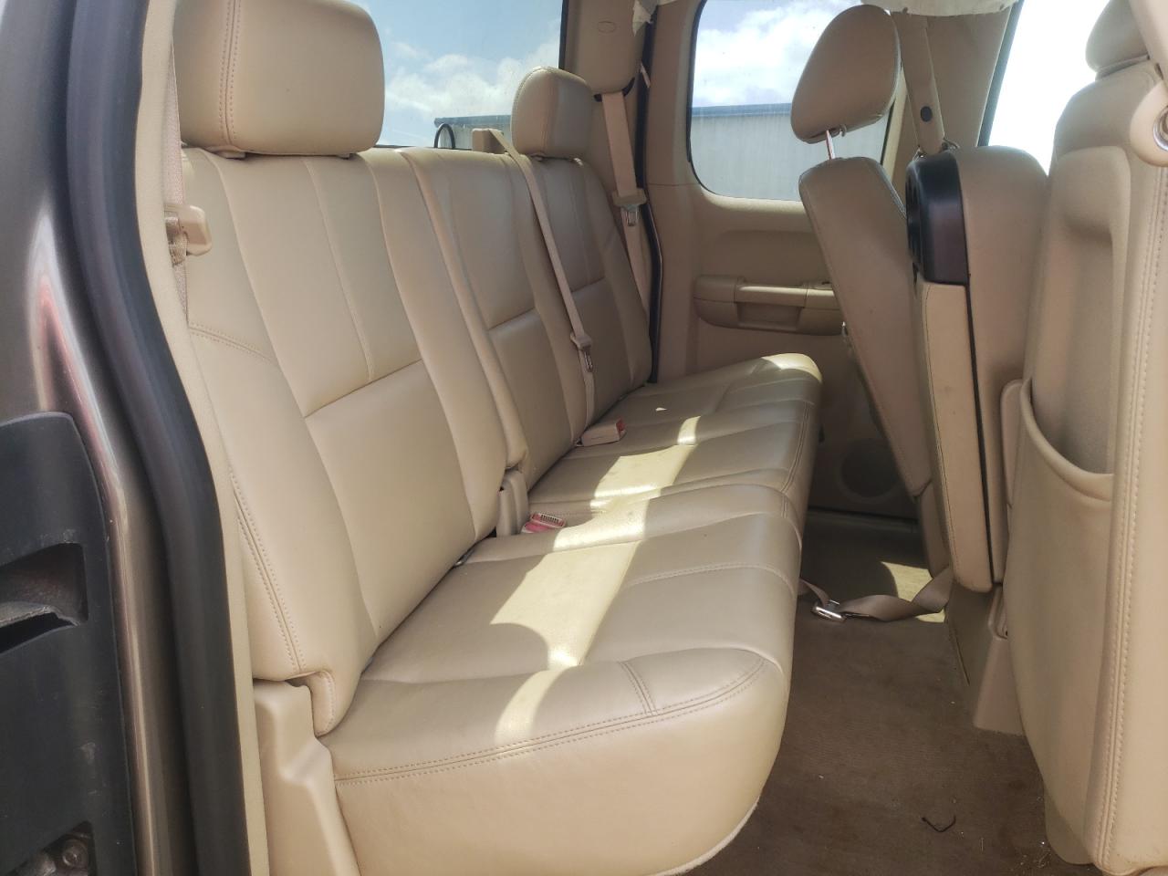 Photo 6 from auction – 2012 GMC SIERRA K15 with VIN 1GTR2VE73CZ267010