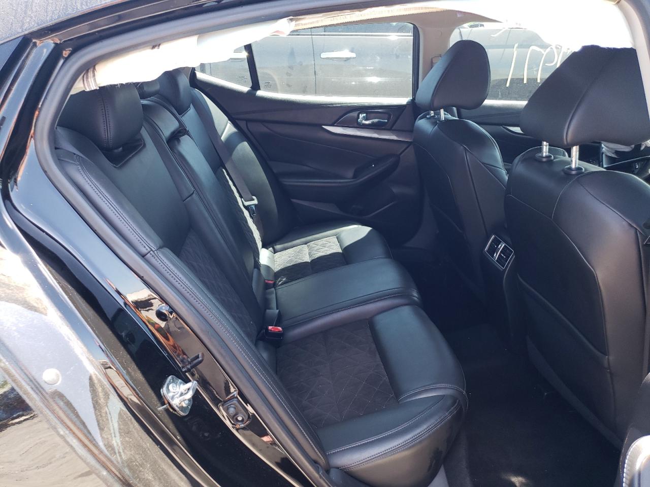 Photo 6 from auction – 2017 NISSAN MAXIMA 3.5 with VIN 1N4AA6AP0HC455818
