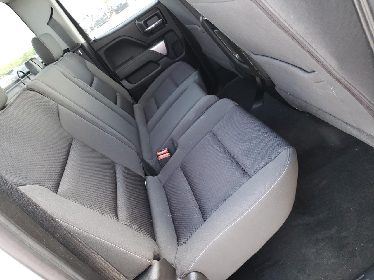 Photo 6 from auction – 2018 CHEVROLET SILVERADO with VIN 1GCVKREC4JZ238101