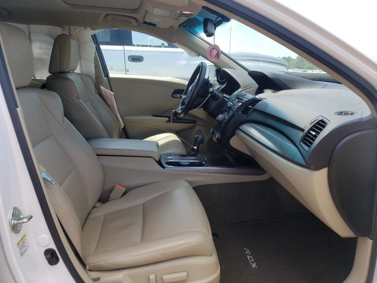 Photo 5 from auction – 2015 ACURA RDX TECHNO with VIN 5J8TB3H54FL011410
