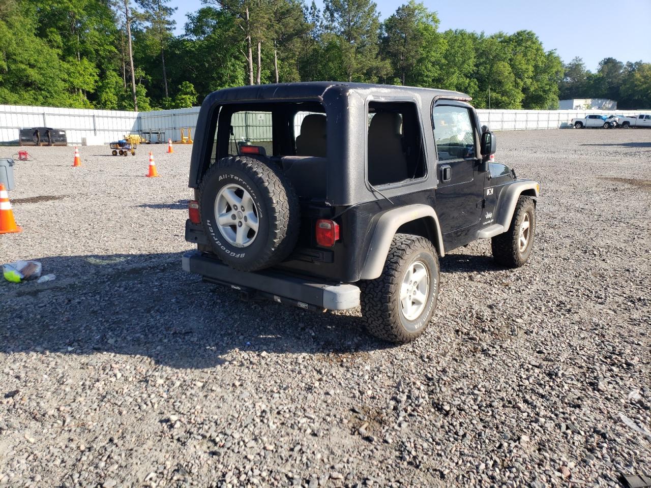 Photo 4 from auction – 2005 JEEP WRANGLER X with VIN 1J4FA39S65P338184