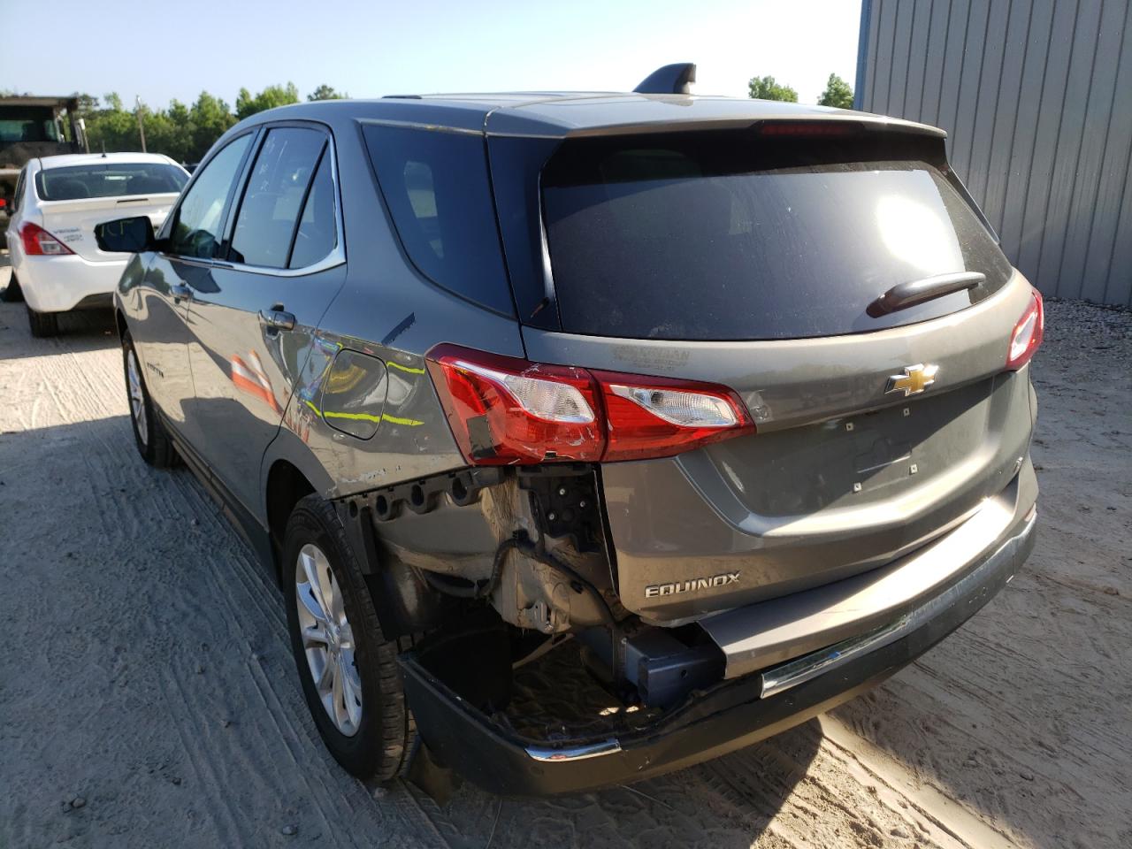 Photo 3 from auction – 2018 CHEVROLET EQUINOX LT with VIN 3GNAXJEV1JS551789