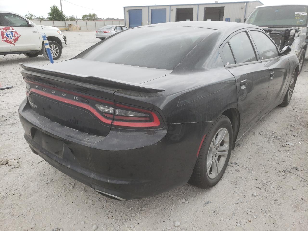 Photo 4 from auction – 2016 DODGE CHARGER SE with VIN 2C3CDXBG5GH272705