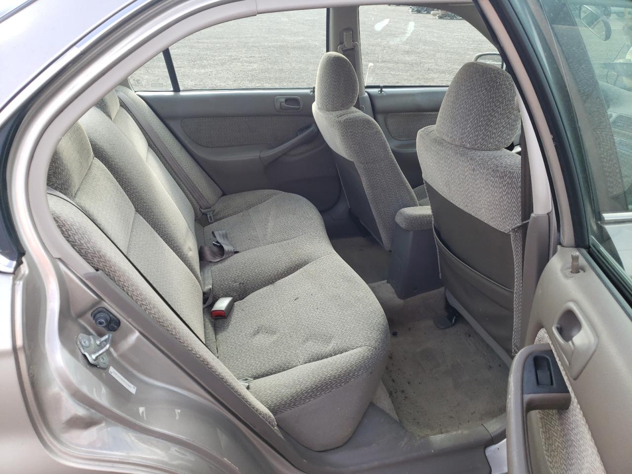 Photo 6 from auction – 2000 HONDA CIVIC EX with VIN 2HGEJ8644YH522697