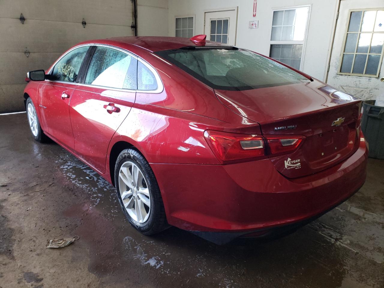 Photo 3 from auction – 2016 CHEVROLET MALIBU LT with VIN 1G1ZE5ST4GF284925