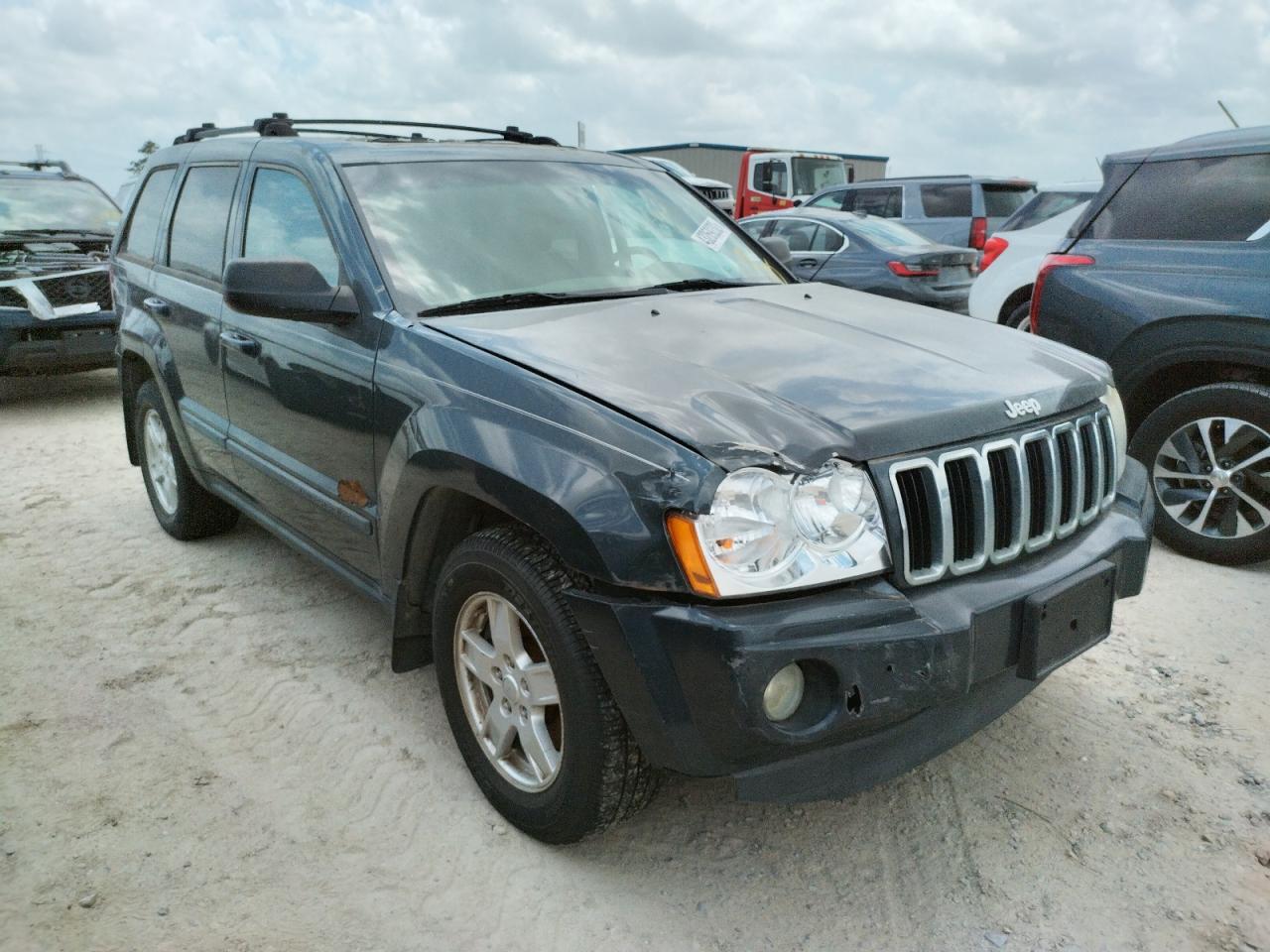 Photo 1 from auction – 2007 JEEP GRAND CHER with VIN 1J8GR48K17C620195