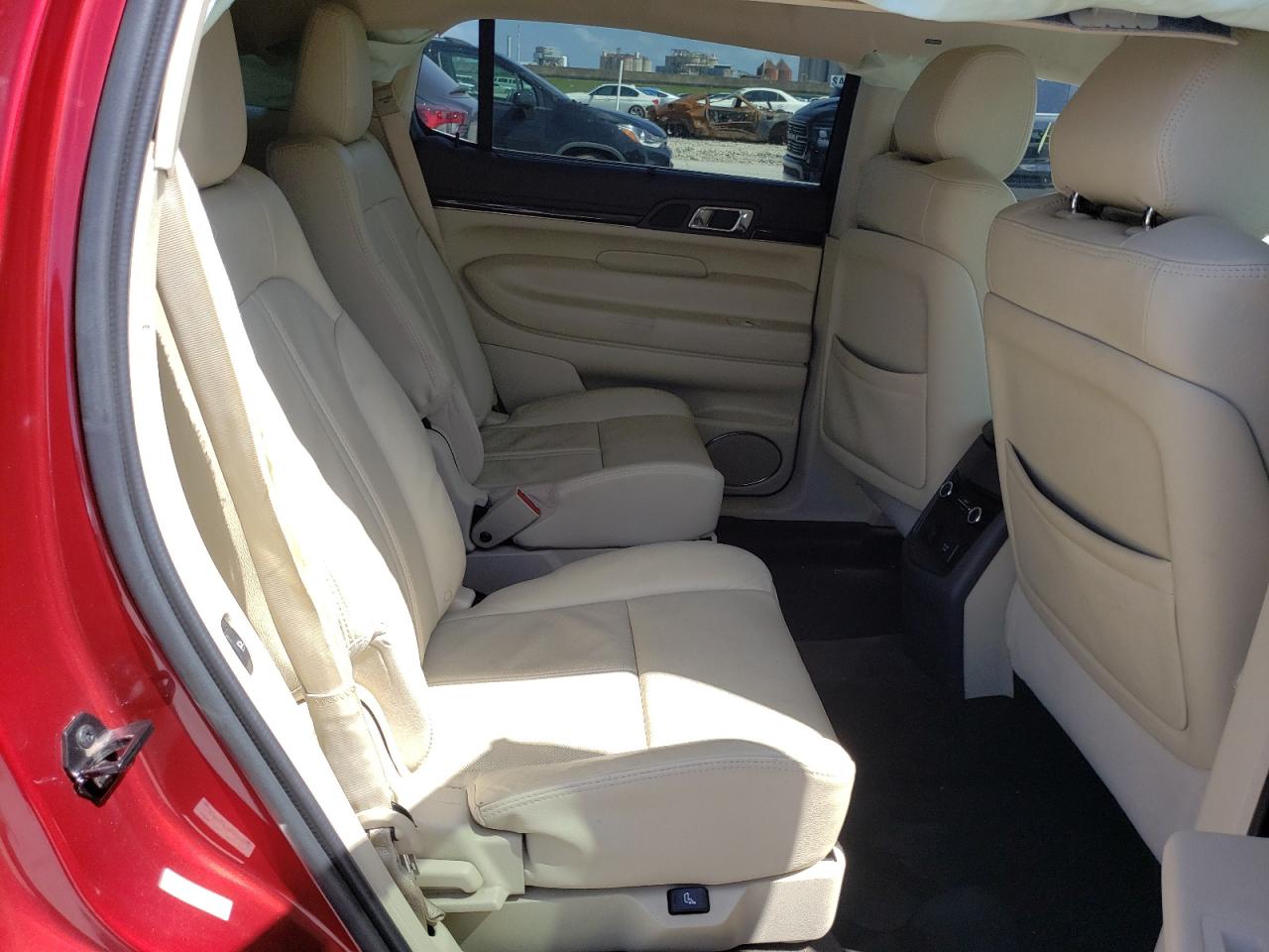 Photo 6 from auction – 2013 LINCOLN MKT with VIN 2LMHJ5AT3DBL57957