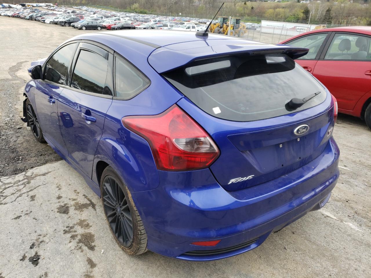 Foto 3 de la subasta – 2013 FORD FOCUS ST con VIN 1FADP3L90DL358749