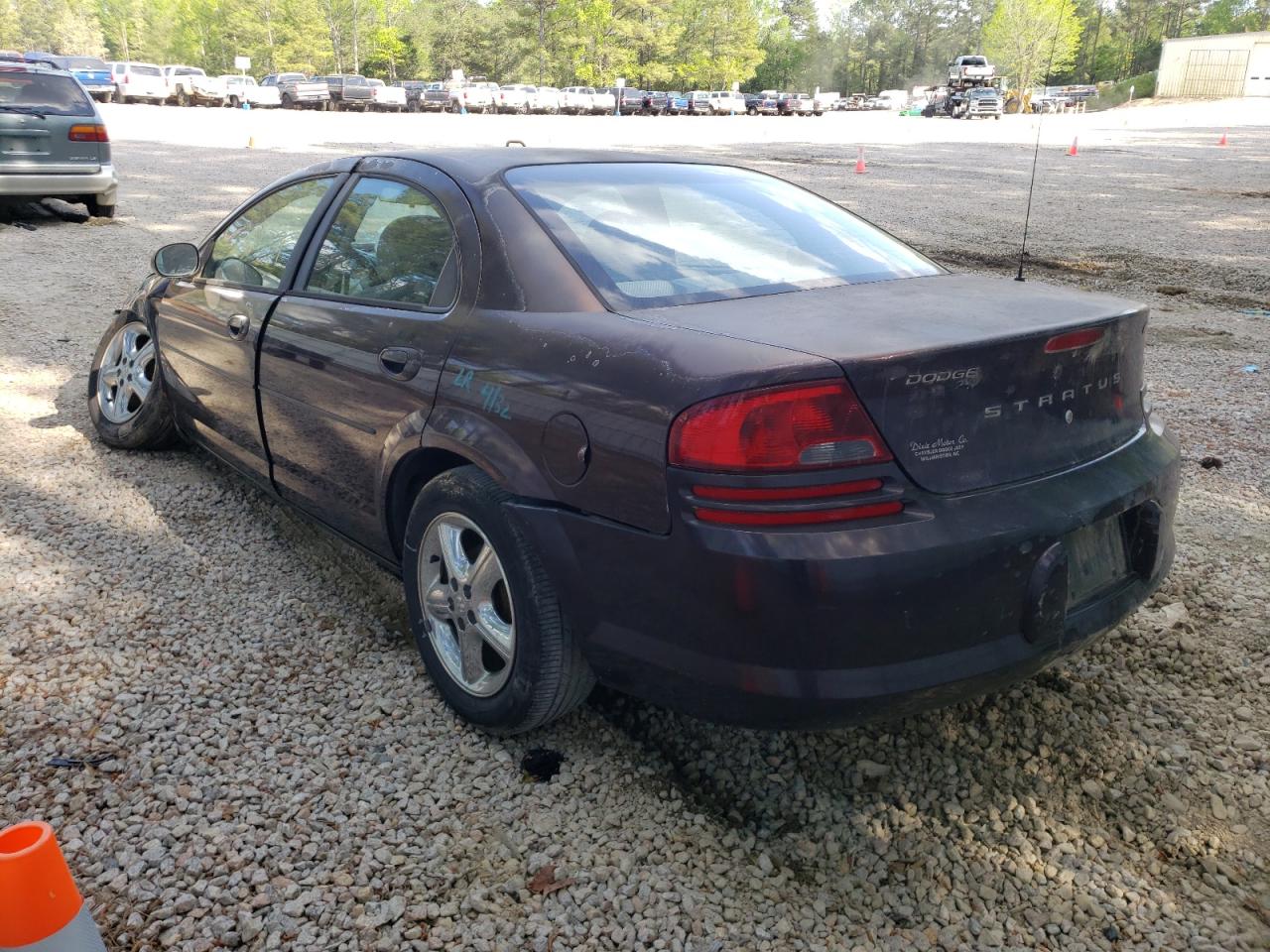 Photo 3 from auction – 2004 DODGE STRATUS SX with VIN 1B3EL46R84N320719