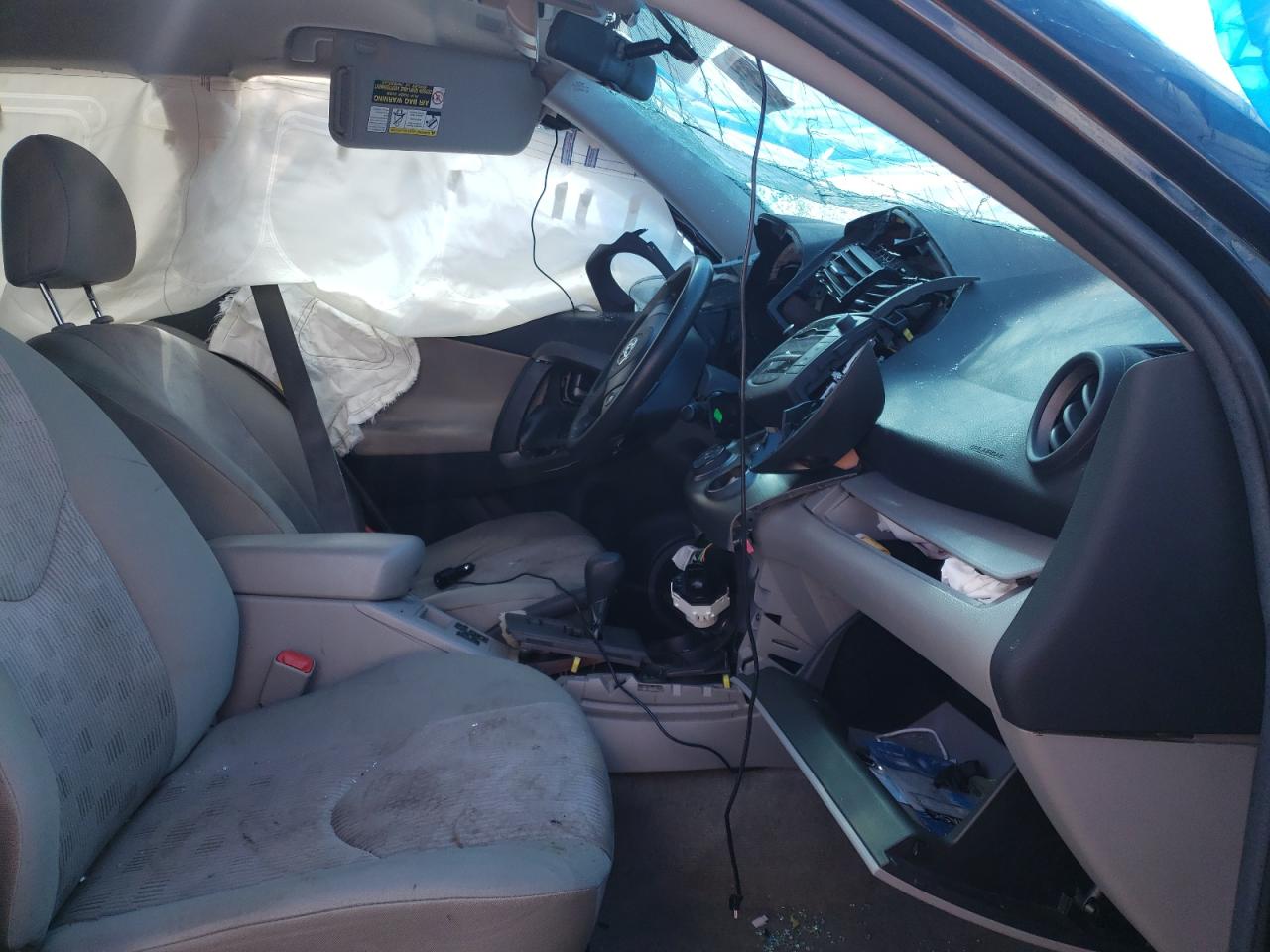 Photo 5 from auction – 2011 TOYOTA RAV4 with VIN 2T3BF4DV2BW162974