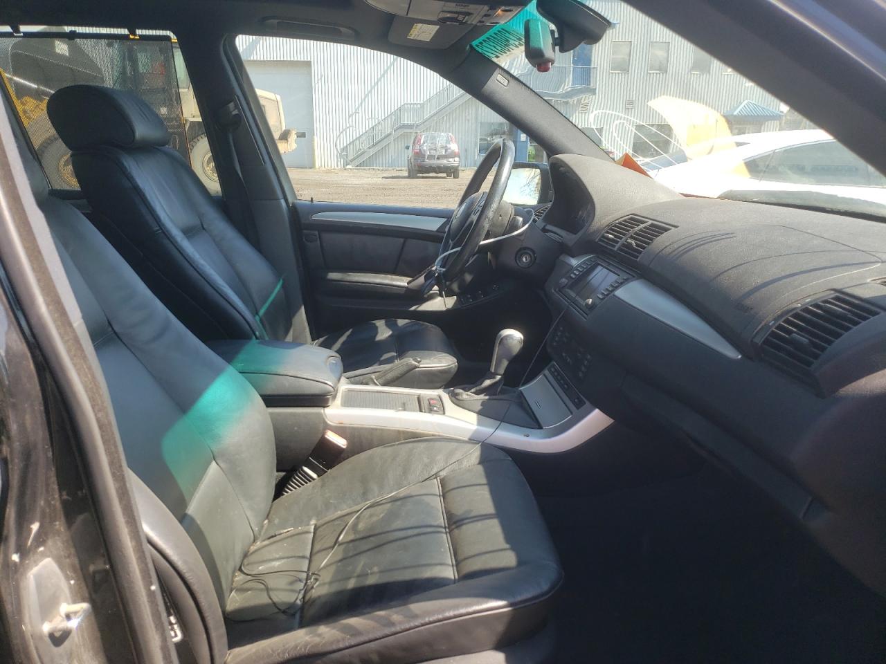 Photo 5 from auction – 2003 BMW X5 4.6IS with VIN 5UXFB93523LN81065