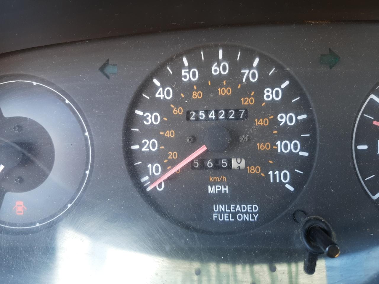Photo 8 from auction – 1994 TOYOTA COROLLA with VIN JT2AE04B2R0074463