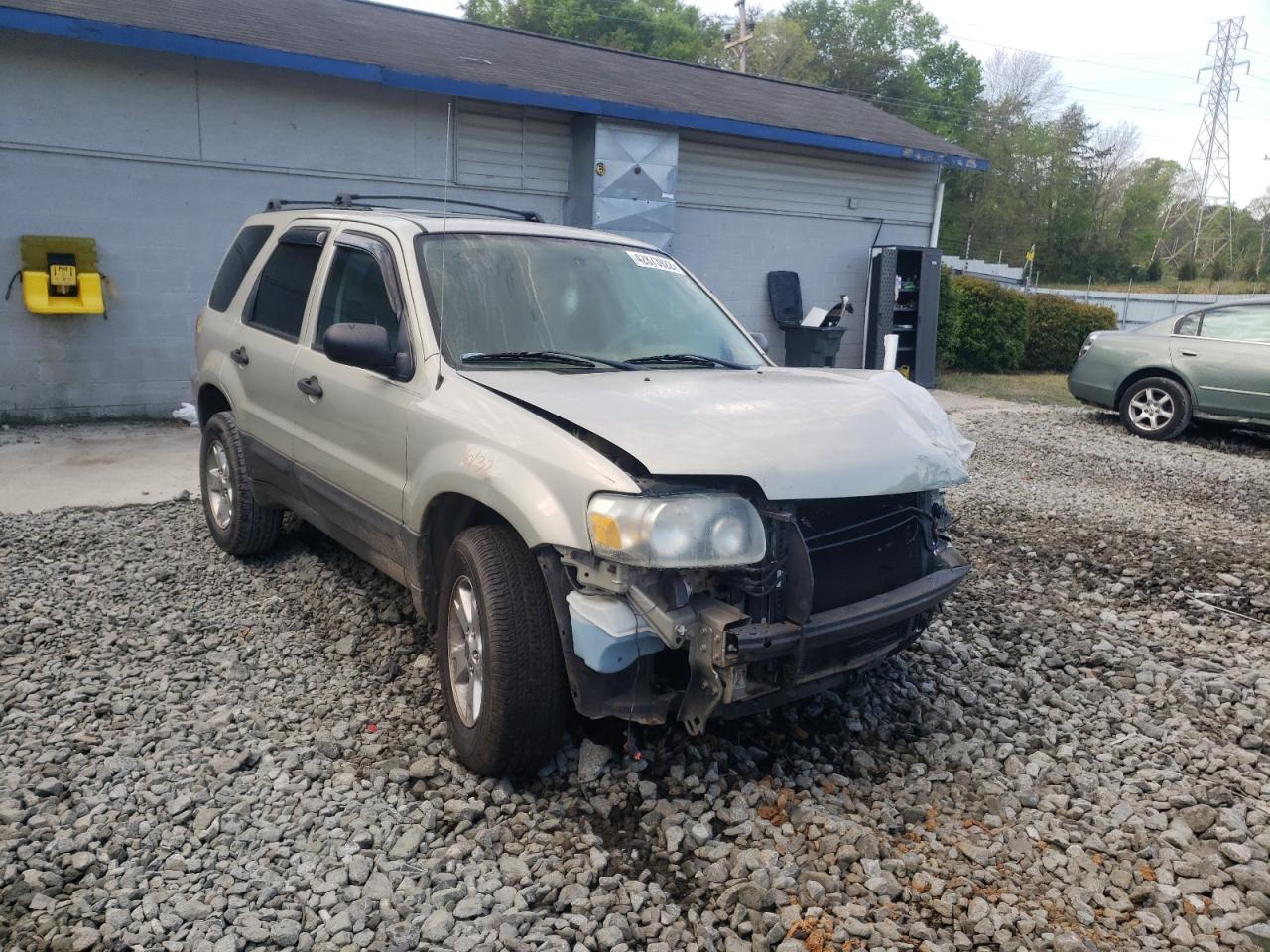 FORD ESCAPE XLT 2005 with VIN 1FMYU031X5KA32649 - Photo from auction