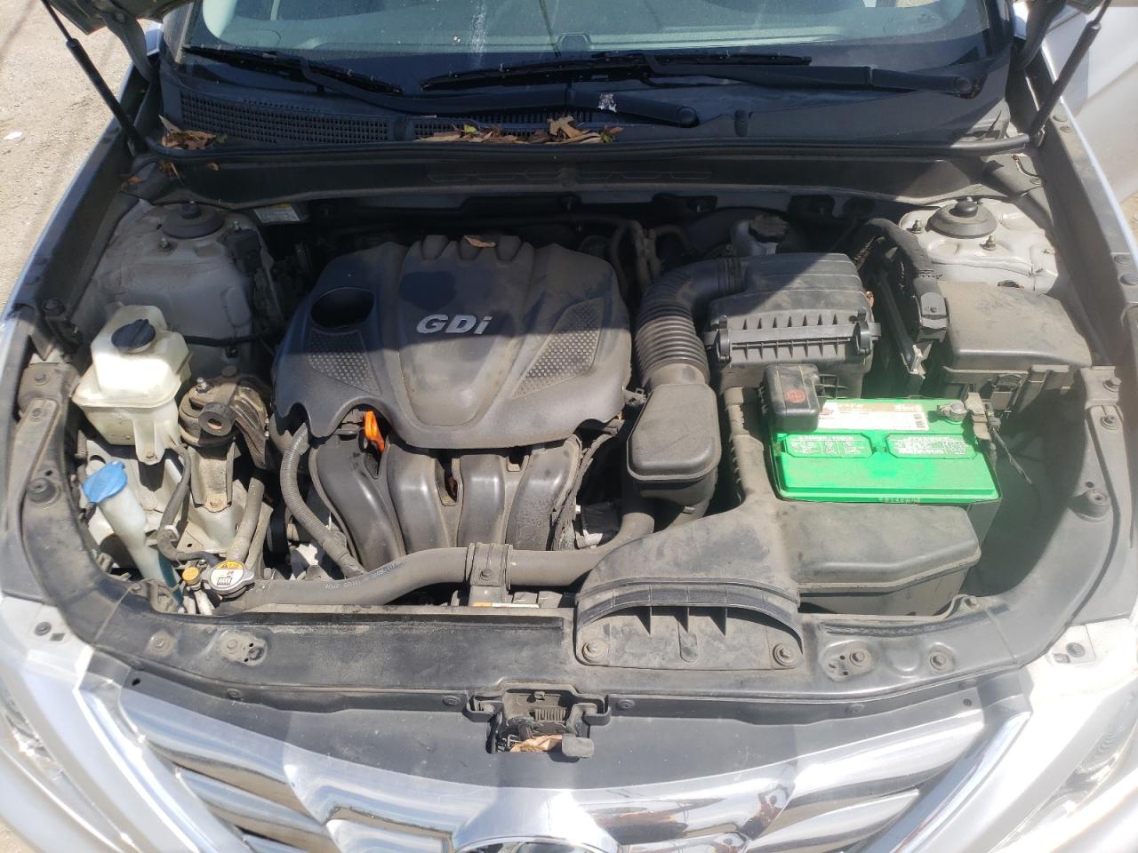 Photo 7 from auction – 2013 HYUNDAI SONATA SE with VIN 5NPEC4AC3DH717336