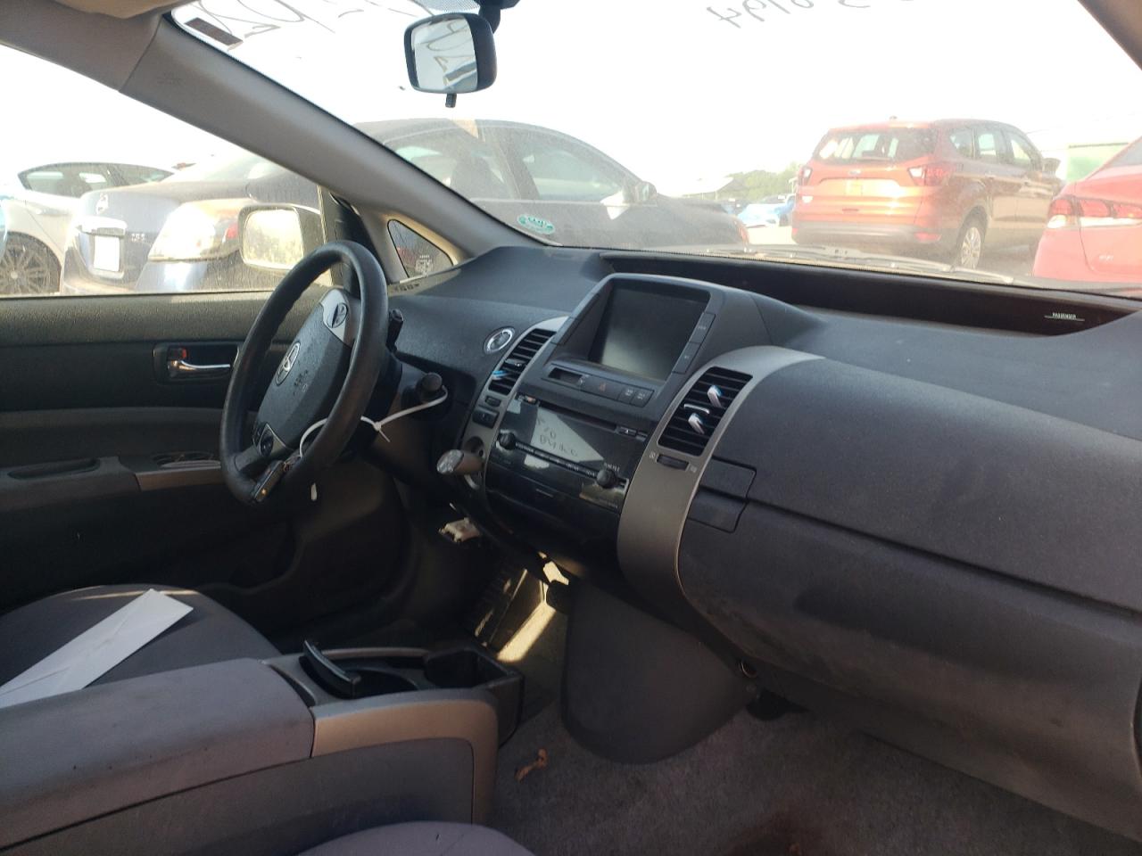 Photo 9 from auction – 2009 TOYOTA PRIUS with VIN JTDKB20U493498412