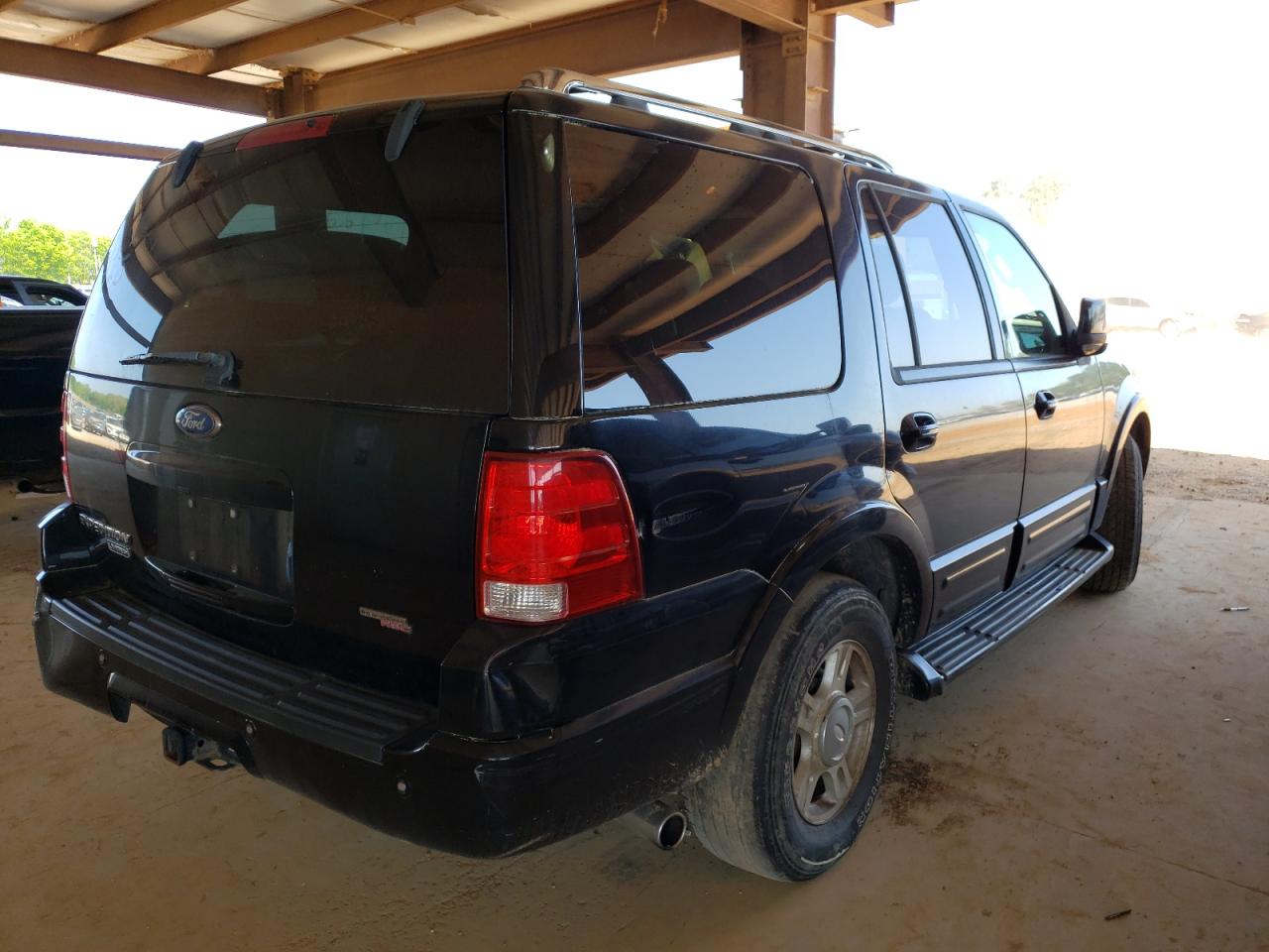 Photo 4 from auction – 2006 FORD EXPEDITION with VIN 1FMFU19506LA98890