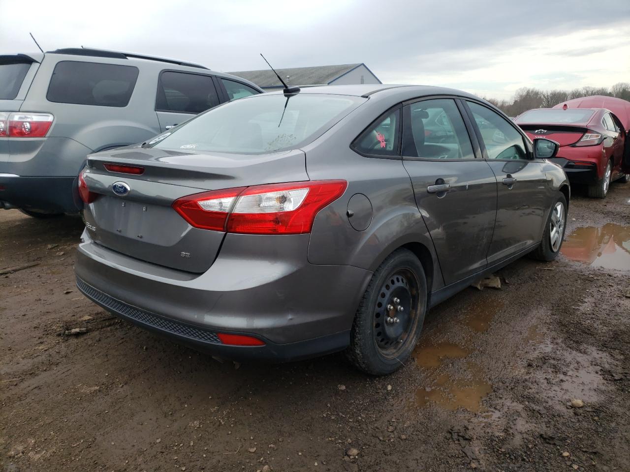 Photo 4 from auction – 2012 FORD FOCUS SE with VIN 1FAHP3F27CL310048