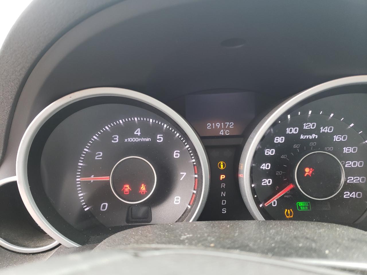 Photo 8 from auction – 2010 ACURA TL with VIN 19UUA9F28AA800067
