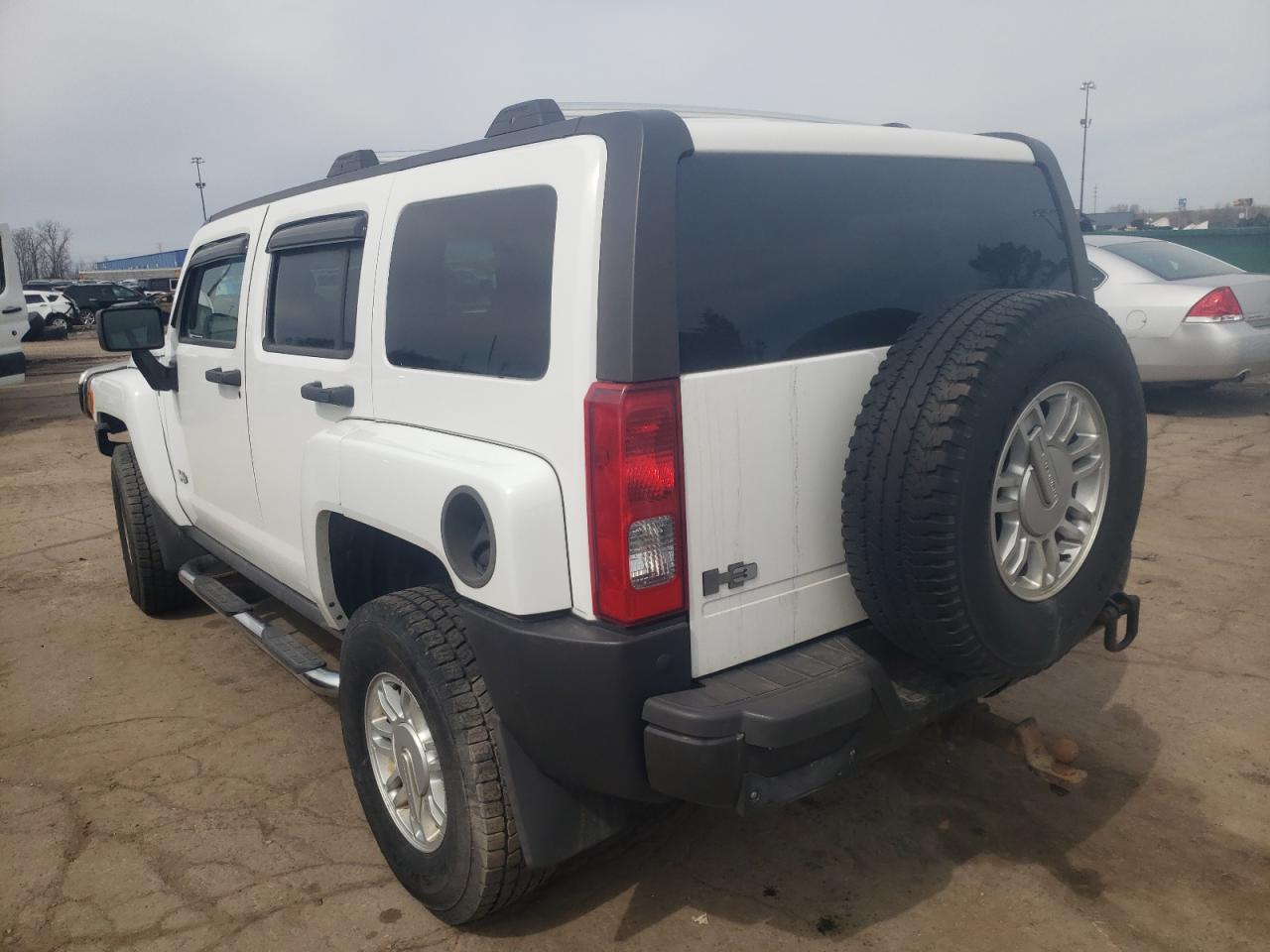Photo 3 from auction – 2008 HUMMER H3 with VIN 5GTEN13E788103829