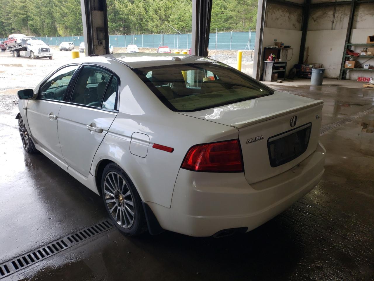 Photo 3 from auction – 2006 ACURA 3.2TL with VIN 19UUA66226A064409