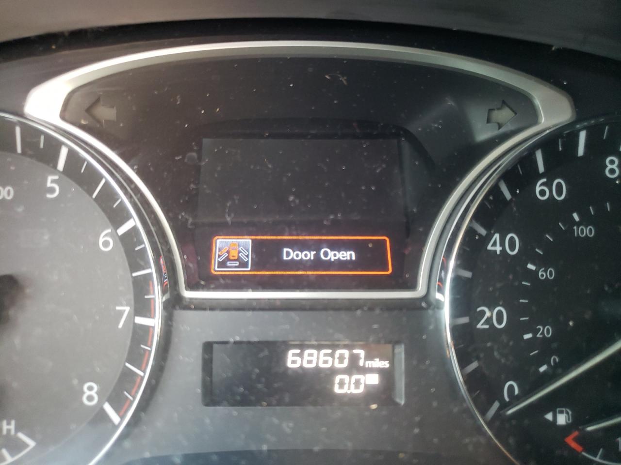 Photo 8 from auction – 2014 NISSAN PATHFINDER with VIN 5N1AR2MM4EC615672