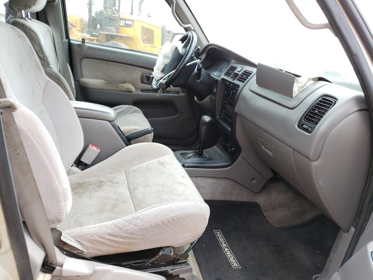 Photo 5 from auction – 2001 TOYOTA 4RUNNER SR with VIN JT3GN86R910183568