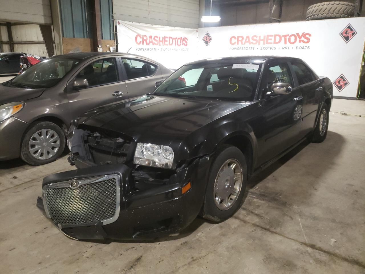Photo 2 from auction – 2005 CHRYSLER 300 with VIN 2C3JA43R05H160194