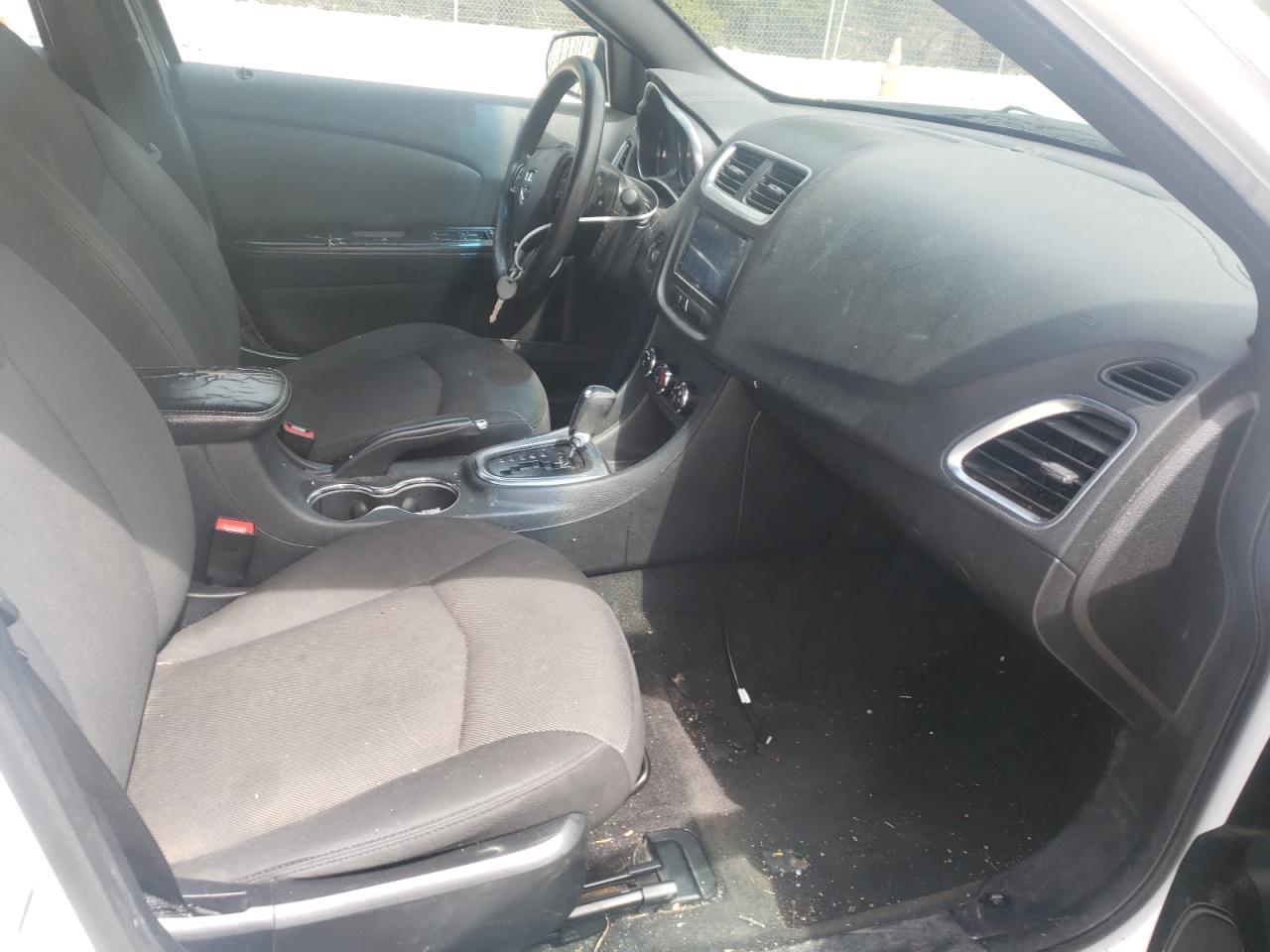 Photo 5 from auction – 2013 DODGE AVENGER SE with VIN 1C3CDZAB8DN588135