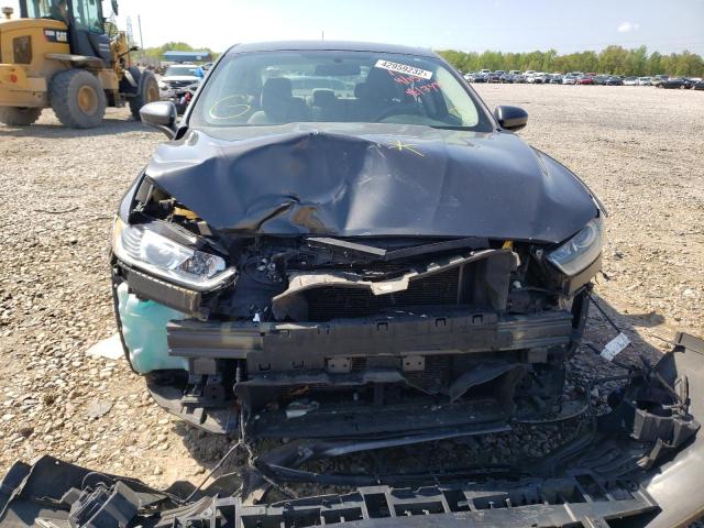Photo 9 from auction – 2016 FORD FUSION S with VIN 3FA6P0G75GR317748