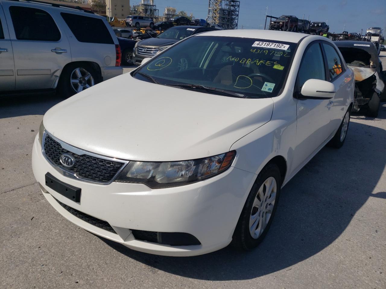 Photo 2 from auction – 2011 KIA FORTE EX with VIN KNAFU4A2XB5392381