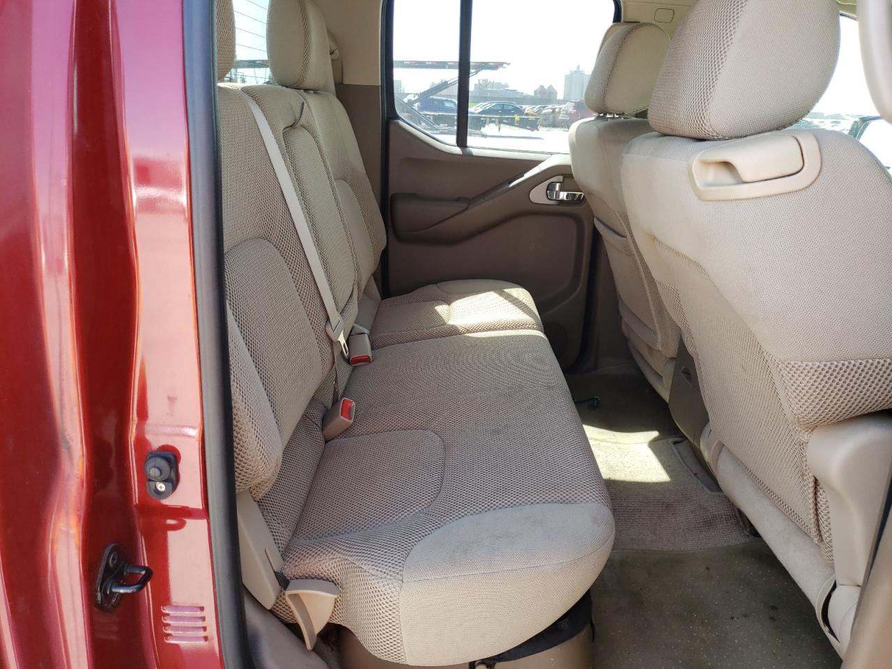 Photo 6 from auction – 2007 NISSAN FRONTIER C with VIN 1N6AD07U97C402414