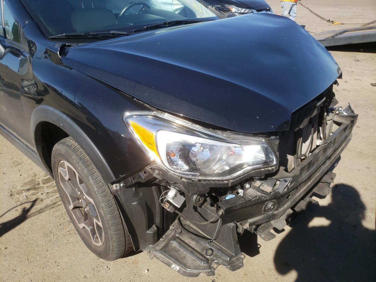 Photo 9 from auction – 2017 SUBARU CROSSTREK with VIN JF2GPANC4HH279549