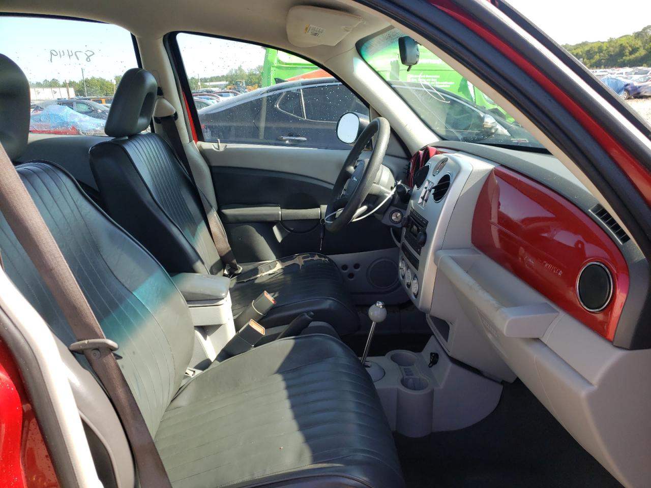 Photo 5 from auction – 2007 CHRYSLER PT CRUISER with VIN 3A4FY48B77T527444