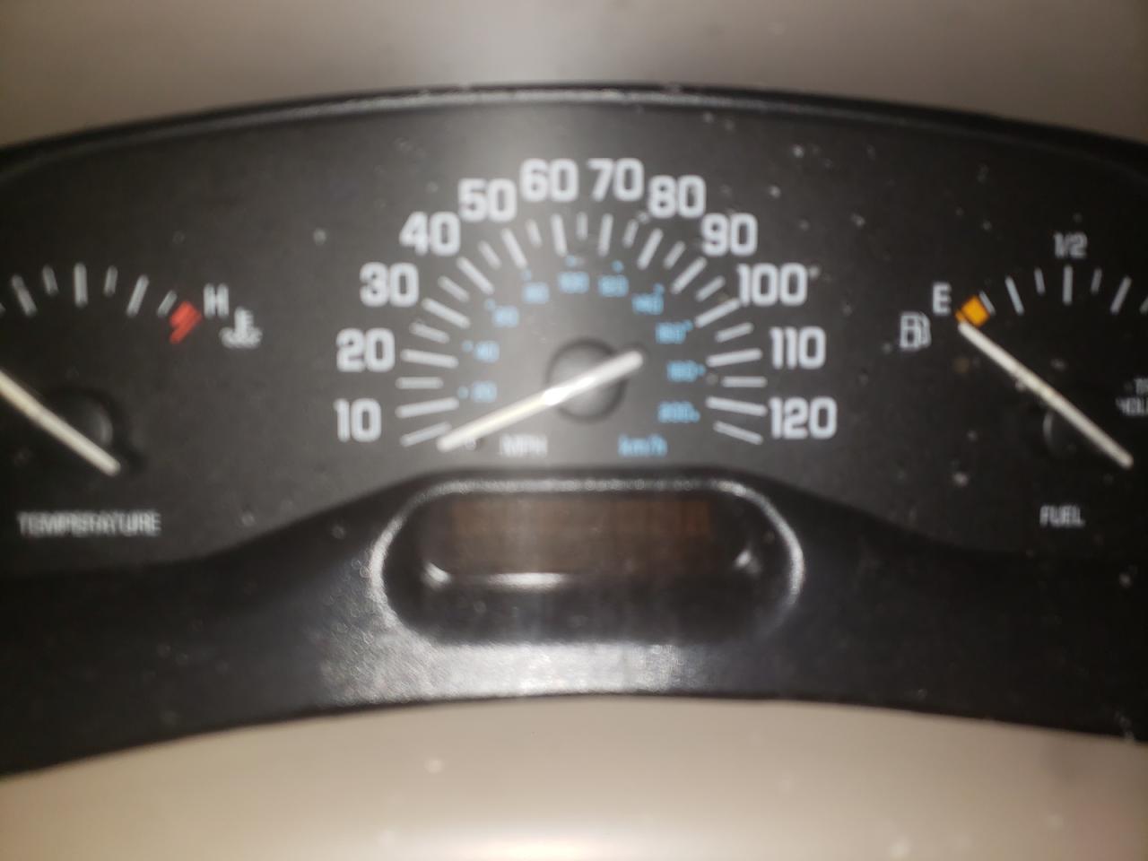 Photo 8 from auction – 2002 BUICK CENTURY CU with VIN 2G4WS52J321127352