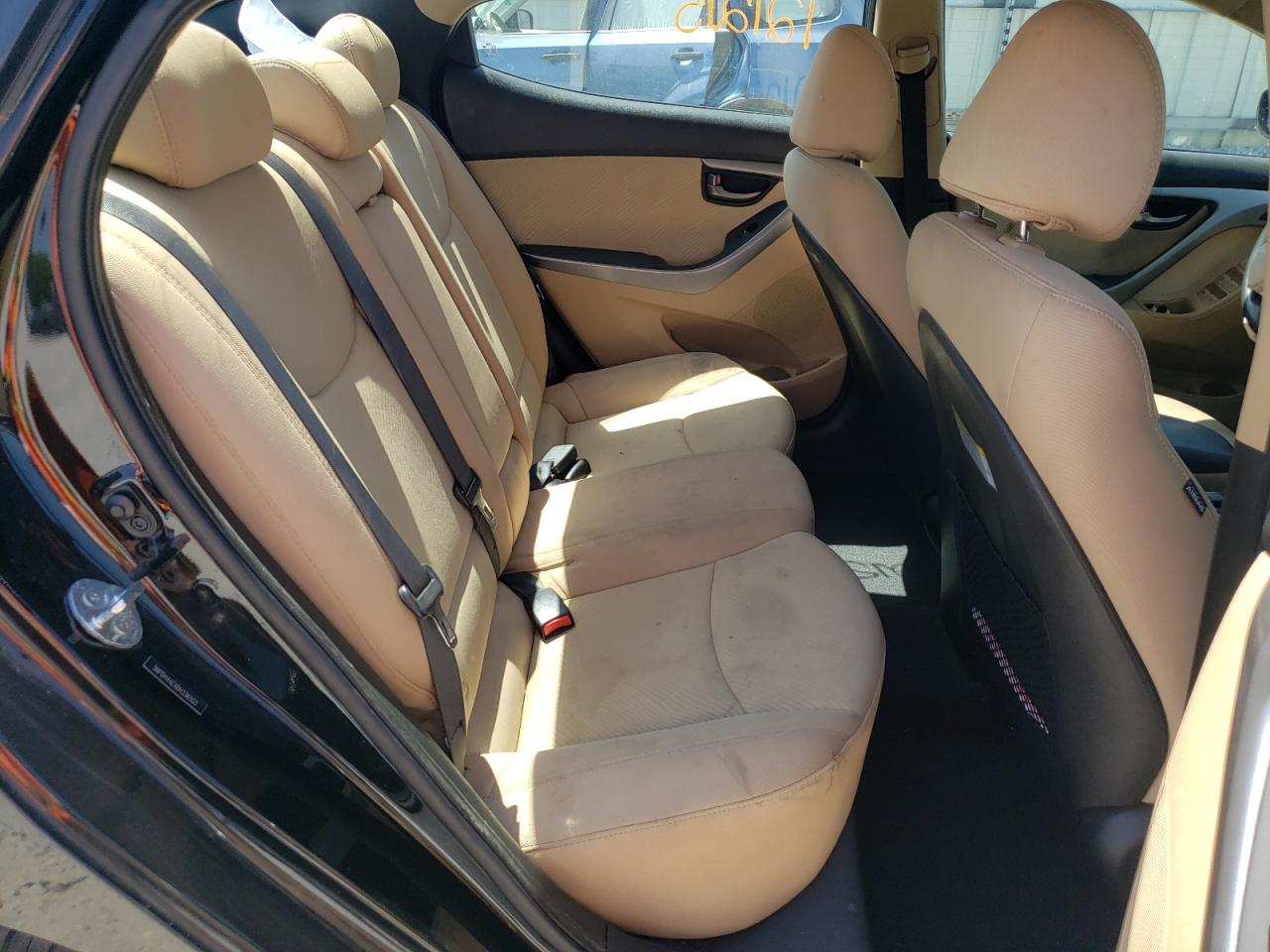 Photo 6 from auction – 2013 HYUNDAI ELANTRA GL with VIN 5NPDH4AEXDH336503