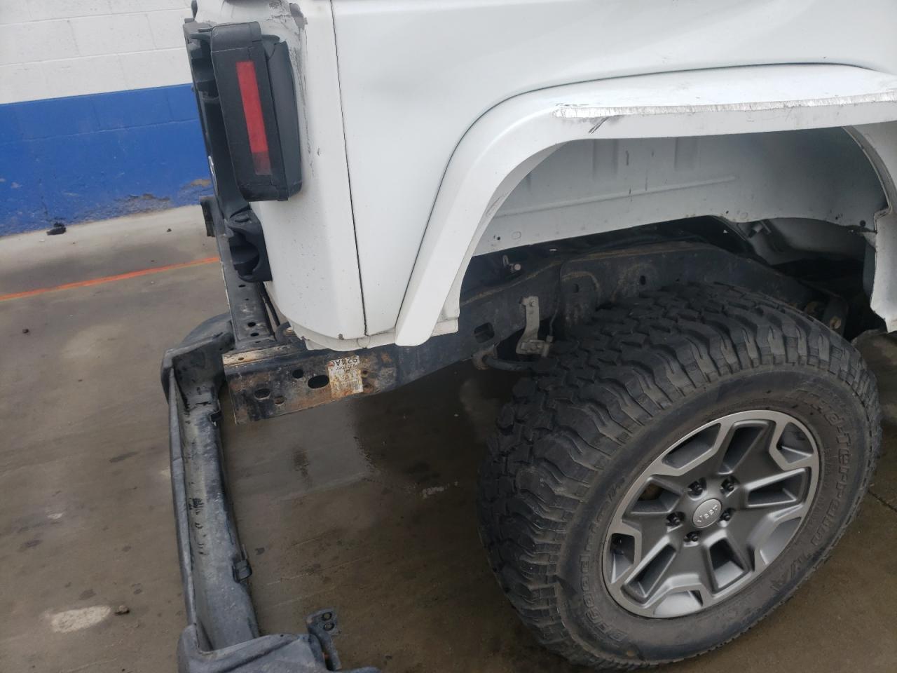 Photo 9 from auction – 2014 JEEP WRANGLER U with VIN 1C4BJWEG5EL276789