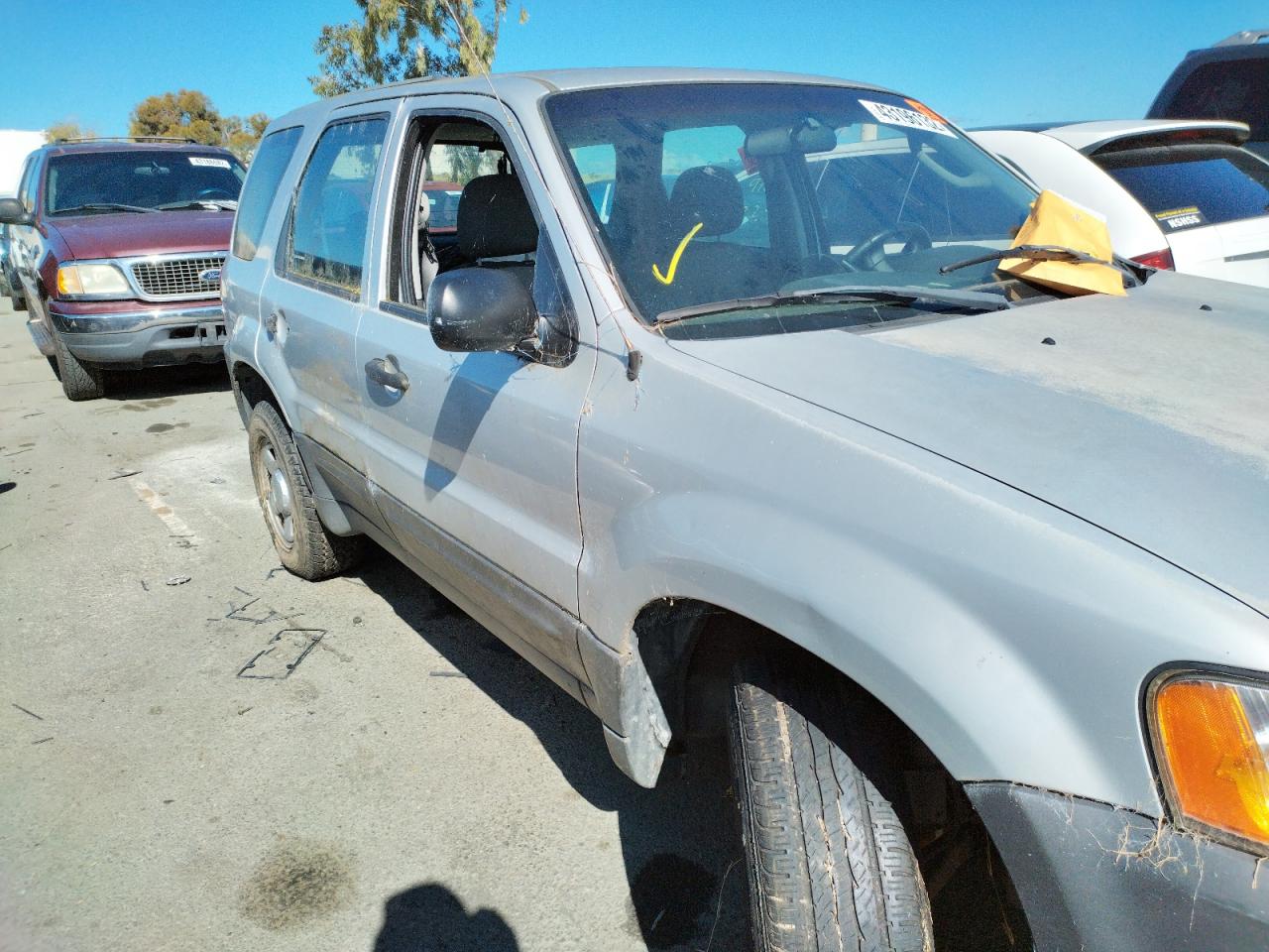 Photo 9 from auction – 2003 FORD ESCAPE with VIN 1FMYU92193KC15964