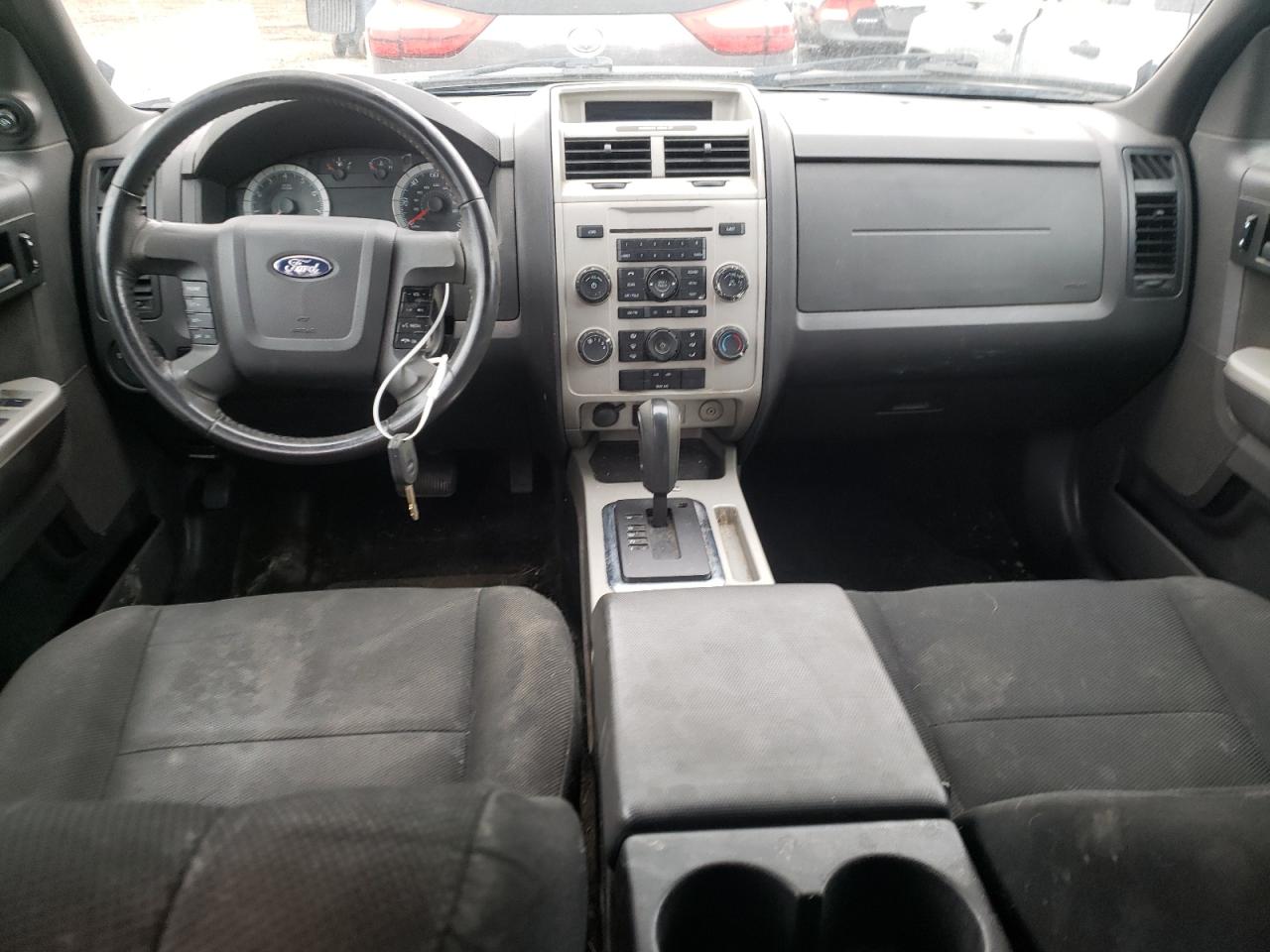 Photo 9 from auction – 2009 FORD ESCAPE XLT with VIN 1FMCU03G29KA63804