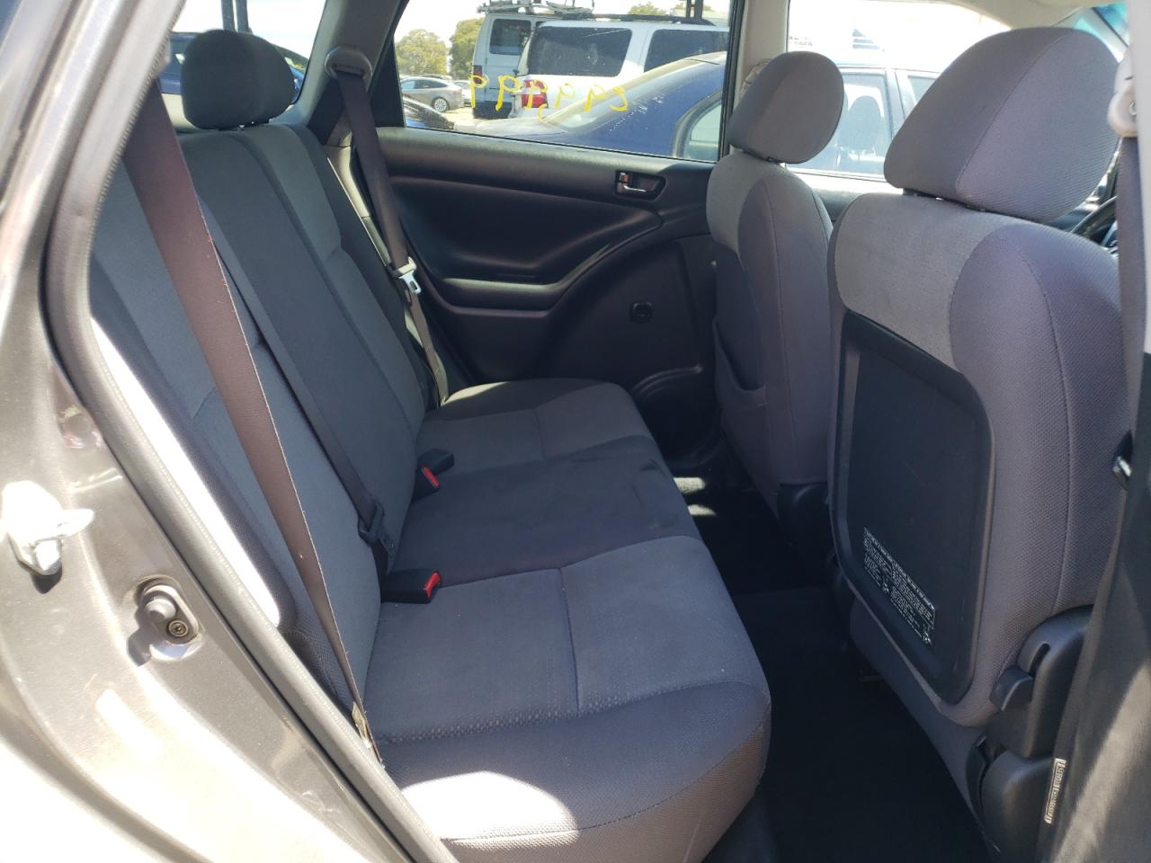 Photo 6 from auction – 2004 TOYOTA MATRIX with VIN 2T1LR32E14C204427