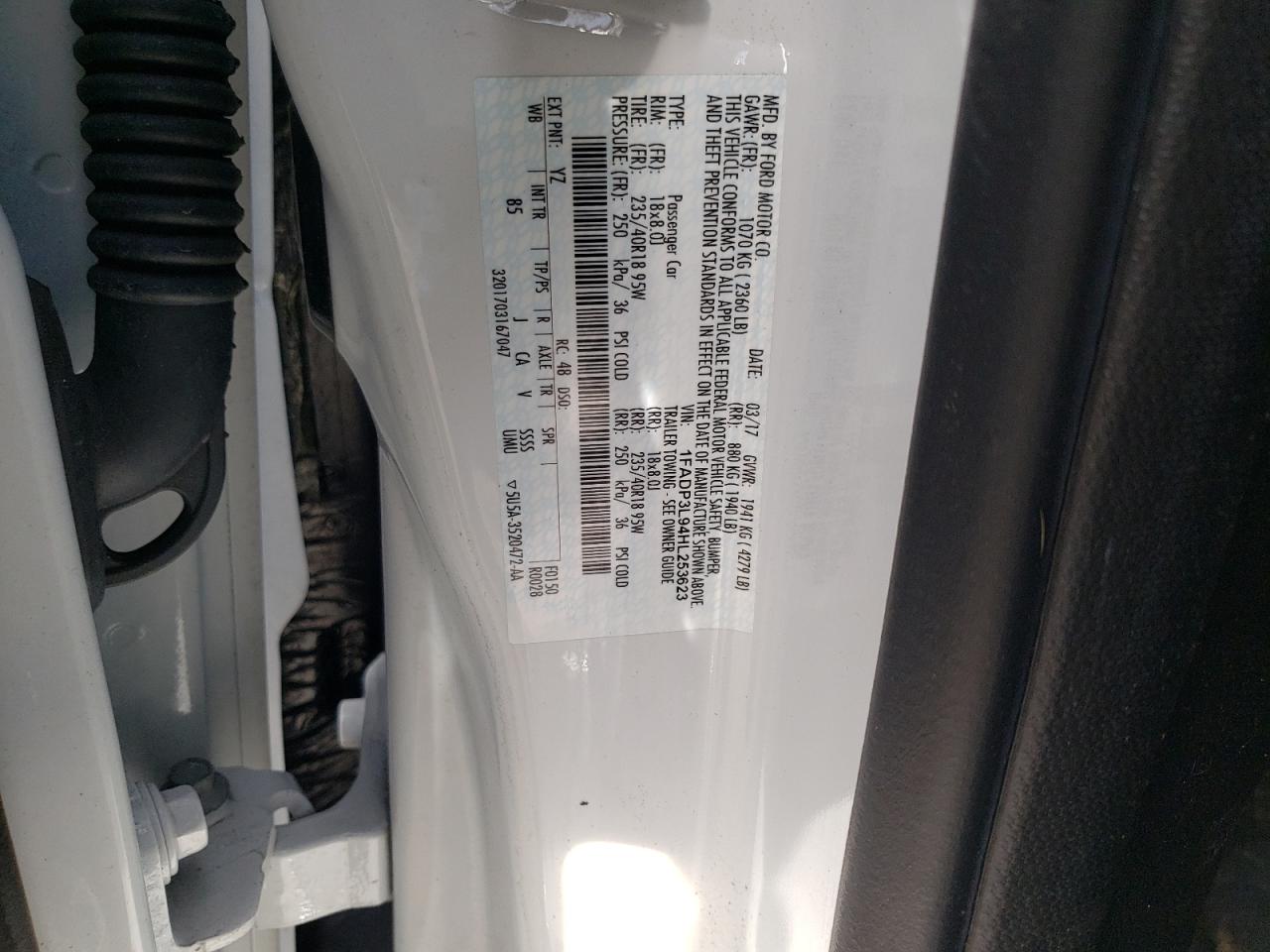 Zdjęcie 10 z aukcji – 2017 FORD FOCUS ST z VIN 1FADP3L94HL253623