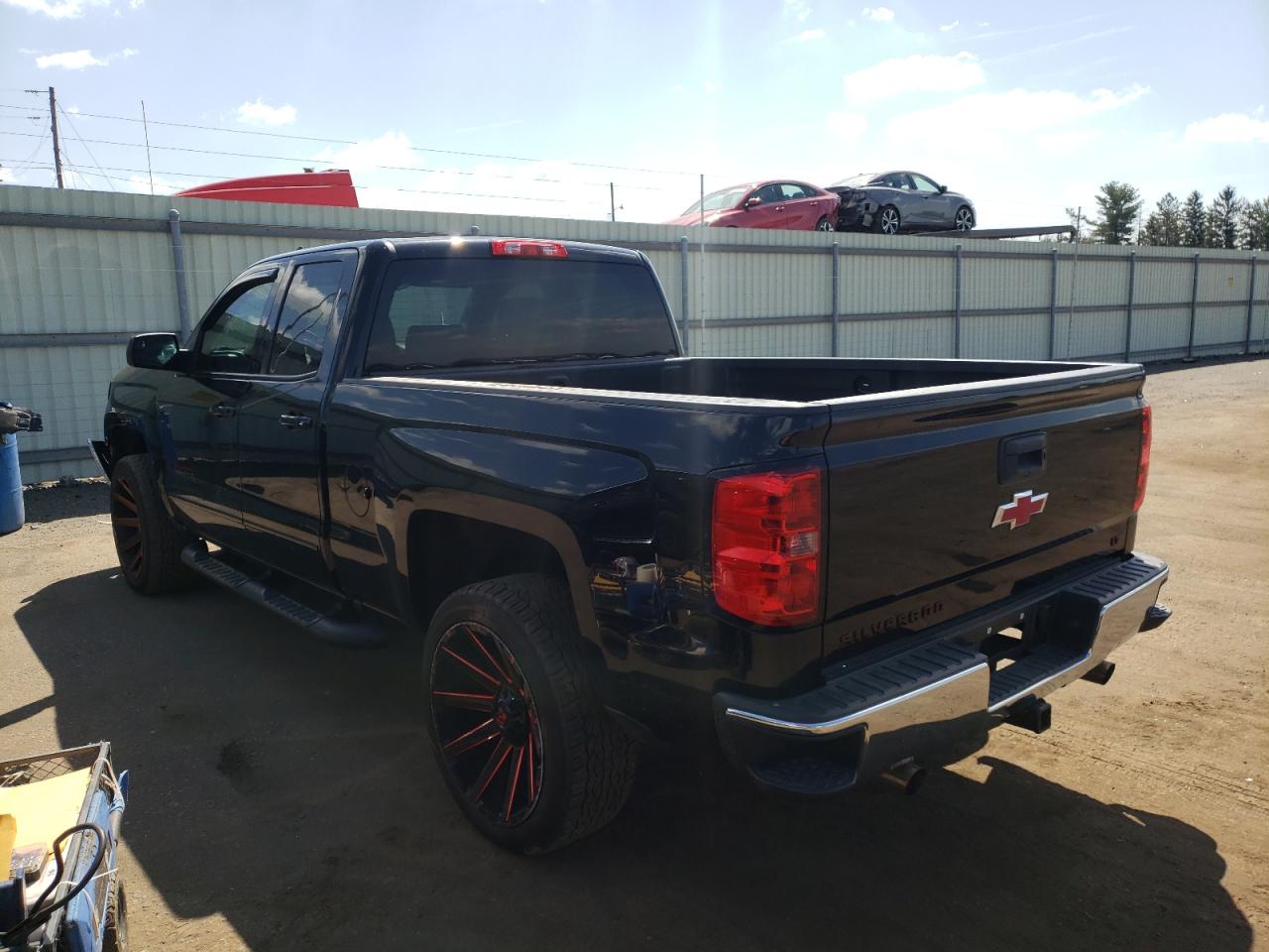 Photo 3 from auction – 2016 CHEVROLET SILVERADO with VIN 1GCVKREC2GZ175914