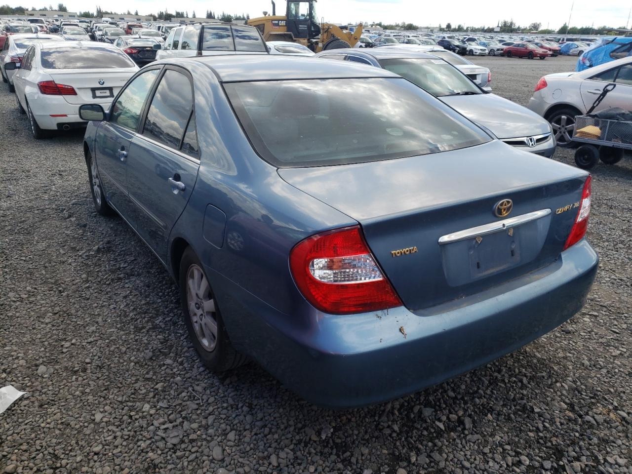 Photo 3 from auction – 2003 TOYOTA CAMRY LE with VIN 4T1BE30K63U735894